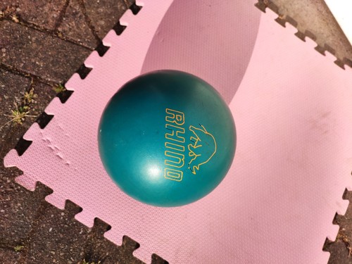 Left handed bowling ball - 1, x